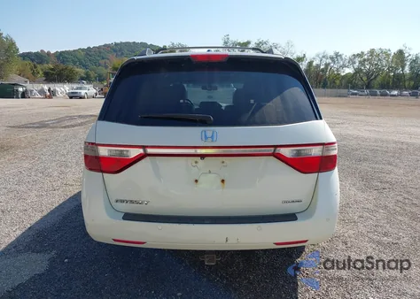 2012 Honda Odyssey Touring/Touring Elite из США, поврежденный, VIN 5FNRL5H9XCB145597